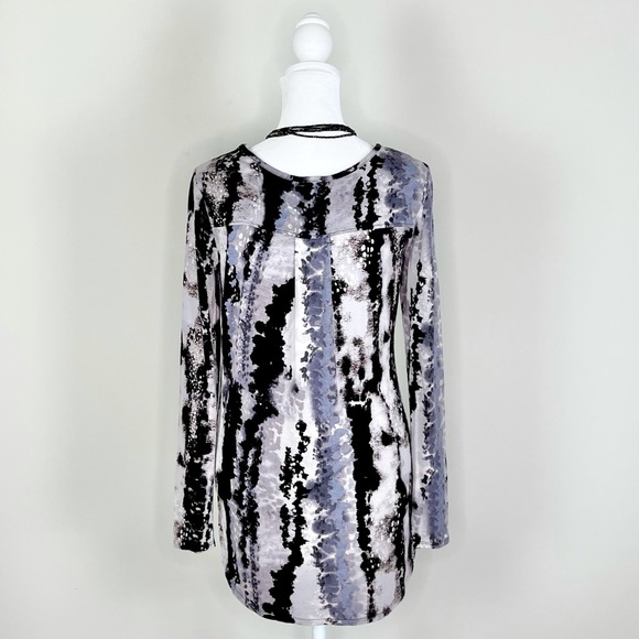 Paraphrase Top - Picture 5 of 15